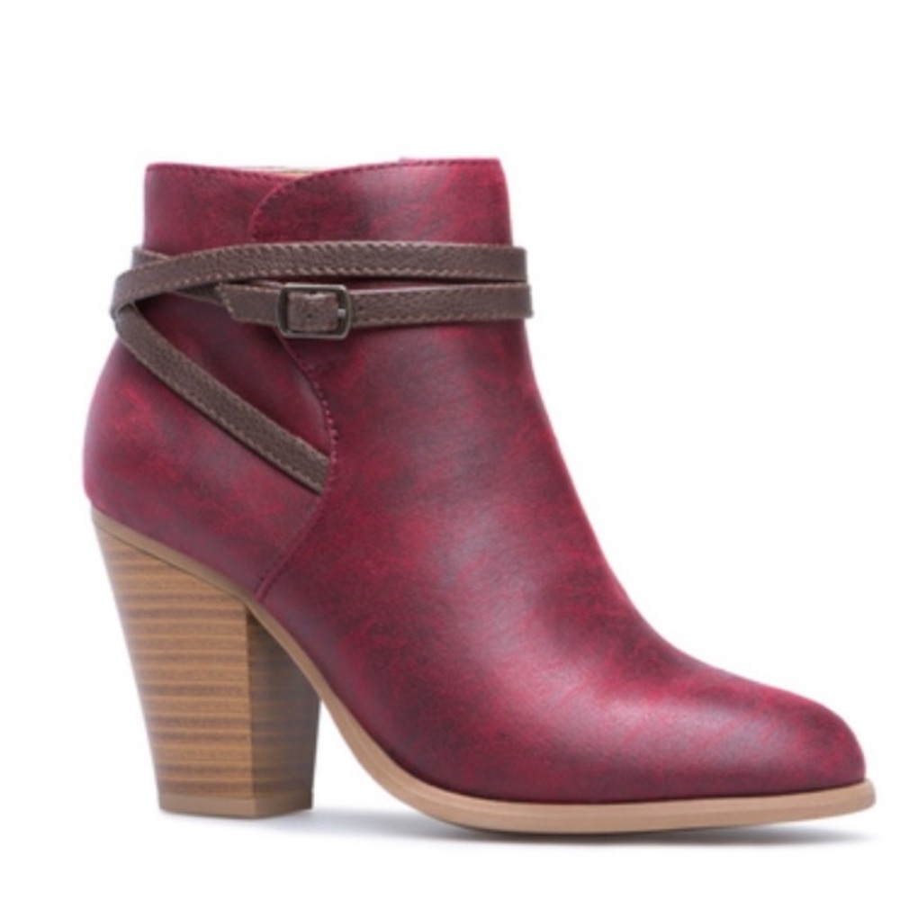 ShoeDazzle SASHANNA Ankle Bootie Women’s Size 8.5 Burgundy